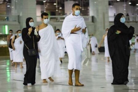 saudi-tetapkan-aturan-berpakaian-wanita-muslim-saat-umroh-di-masjidil-haram